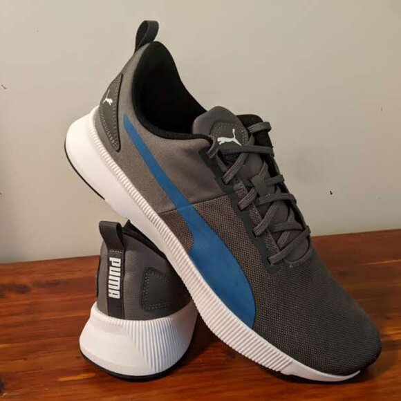Puma Flyer Sneakers - Picture 1 of 6